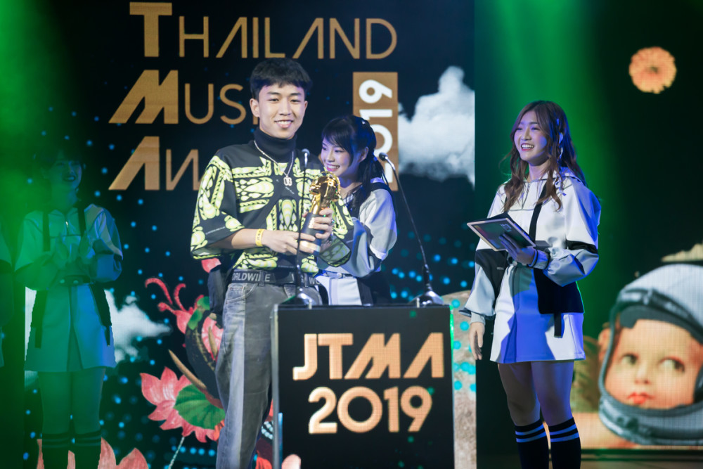 default column 1205x682 img