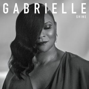ดาวน์โหลดและฟังเพลง Shine พร้อมเนื้อเพลงจาก ดารานักร้องหลายคน