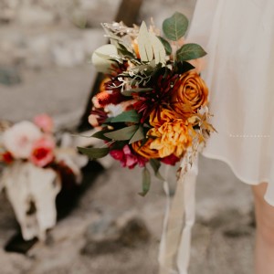 Listen to When Fall Comes (Autumn Leaves) song with lyrics from Helena Kim