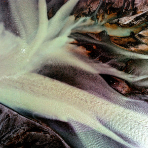 ดาวน์โหลดและฟังเพลง Confrontation (Original Mix) พร้อมเนื้อเพลงจาก Biorc