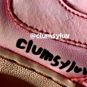 收聽J.TellA的Clumsy Luv歌詞歌曲
