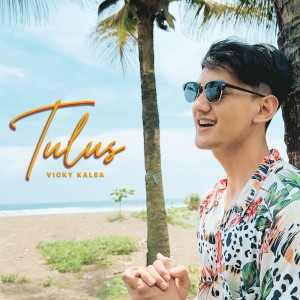 Dengarkan Tulus lagu dari Vicky Kalea dengan lirik