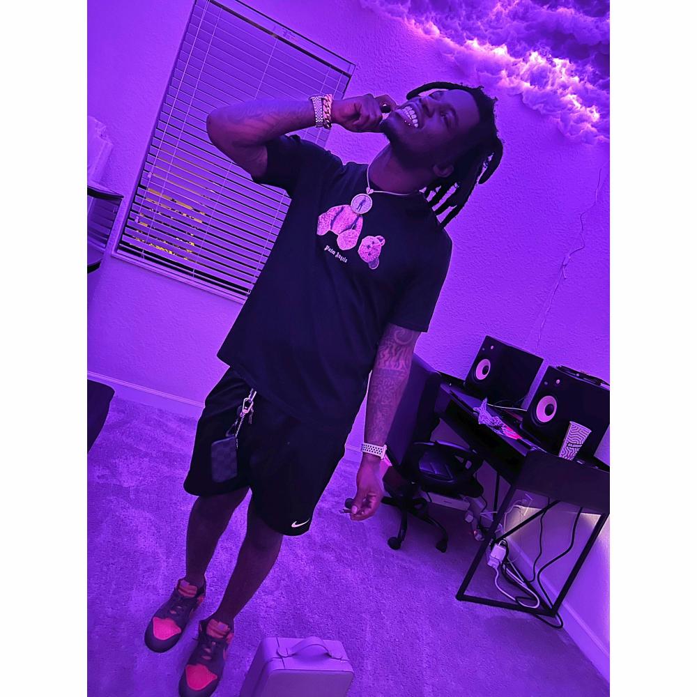 Walk (feat. Tafia) (Explicit)
