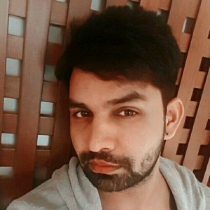 Listen to Tanhaiyaan song with lyrics from Vikrant Bhartiya