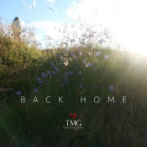 ดาวน์โหลดและฟังเพลง Summer พร้อมเนื้อเพลงจาก TMG TommyGun