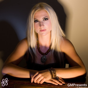 Listen to Skyfall song with lyrics from jo.sco