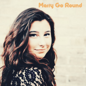 ดาวน์โหลดและฟังเพลง Merry Go Round พร้อมเนื้อเพลงจาก Alyssa Caroline