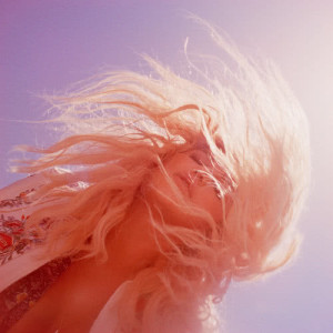 ดาวน์โหลดและฟังเพลง Woman (Tobtok Remix) (Tobtok Remix|Explicit) พร้อมเนื้อเพลงจาก Kesha