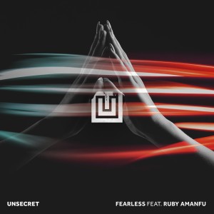 收聽UNSECRET的Fearless歌詞歌曲