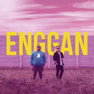 Listen to Enggan song with lyrics from Tommy Pratomo