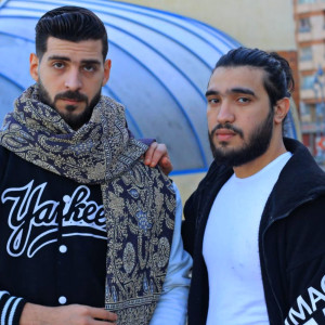 收聽احمد مشعل的دنيا المهازل - انا الحزين歌詞歌曲