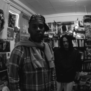 Dengarkan LOAFER lagu dari Kapsoul dengan lirik