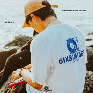收听SIXSUMMER AUDIO的บักสีดา歌词歌曲