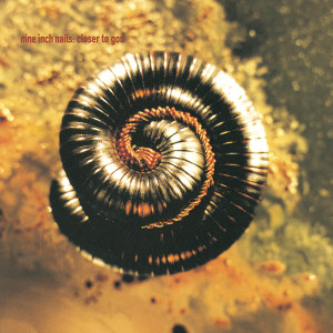 ดาวน์โหลดและฟังเพลง Closer (Precursor) (Explicit) พร้อมเนื้อเพลงจาก Nine Inch Nails