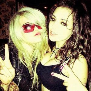 收聽Vampyx的Party Rock (Explicit)歌詞歌曲