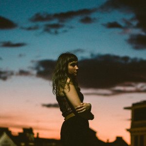 Dengarkan Honey, Save Me From My Falsehoods lagu dari Asha Jefferies dengan lirik