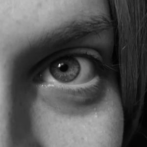 ดาวน์โหลดและฟังเพลง Stare พร้อมเนื้อเพลงจาก Beecher