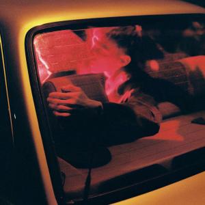 ดาวน์โหลดและฟังเพลง Liffey พร้อมเนื้อเพลงจาก Pillow Queens