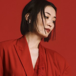 ดาวน์โหลดและฟังเพลง レリロー พร้อมเนื้อเพลงจาก RUNG HYANG