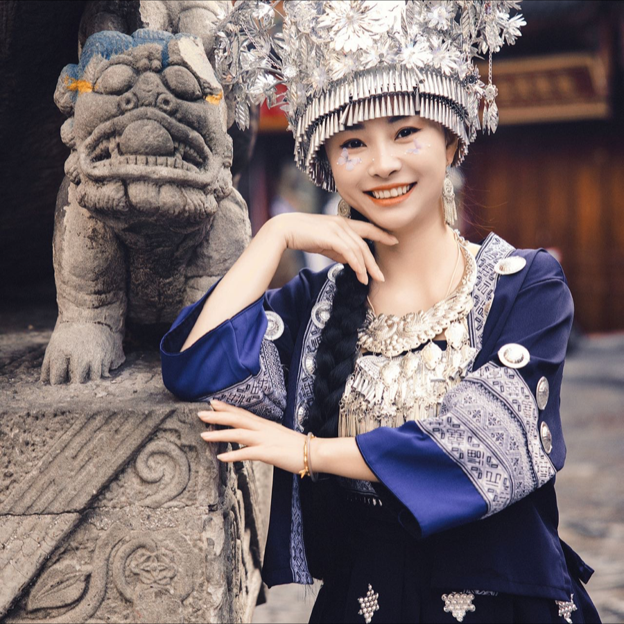 山歌玲珑