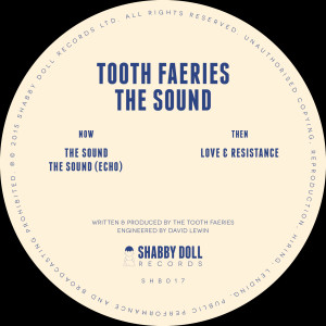 Dengarkan lagu The Sound nyanyian Tooth Faeries dengan lirik