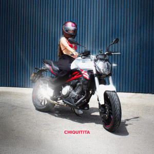Juliett.的专辑CHIQUITITA (Explicit)