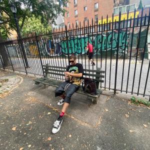 default playlist img