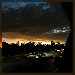 收聽Milas的Someone To Spend Time With歌詞歌曲