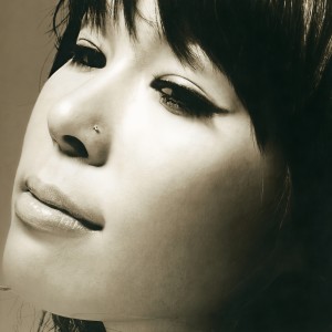 收聽AI（日本）的Story歌詞歌曲