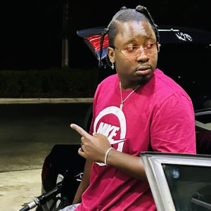Listen to Bust It (freestyle) song with lyrics from Prettyboy