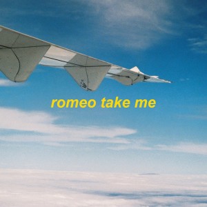 ดาวน์โหลดและฟังเพลง romeo take me พร้อมเนื้อเพลงจาก omgkirby
