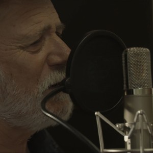 Dengarkan Eto pjesma lagu dari Rade Serbedzija dengan lirik