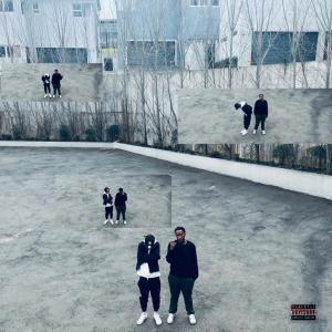 Røse的專輯SMOKEY (Explicit)