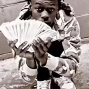 ดาวน์โหลดและฟังเพลง Peepin ***** (Explicit) พร้อมเนื้อเพลงจาก Lil Xhino