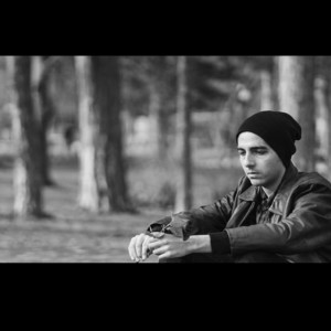 Listen to As vrea sa beau song with lyrics from Florinel