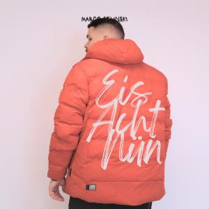 收聽Marco Selinski的Eis Acht Nün歌詞歌曲