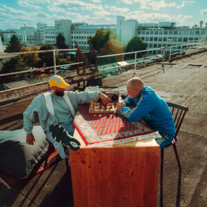 default playlist img