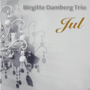 Birgitte Damberg Trio的專輯Jul