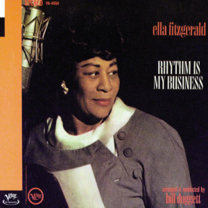 ดาวน์โหลดและฟังเพลง Laughing On The Outside (Crying On The Inside) พร้อมเนื้อเพลงจาก Ella Fitzgerald