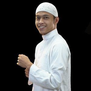 Dengarkan Surah Al Waqia lagu dari Ibrahim Elhaq dengan lirik