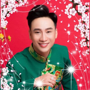 Listen to Tâm Sự Nàng Xuân (Beat) song with lyrics from Hoàng Phong