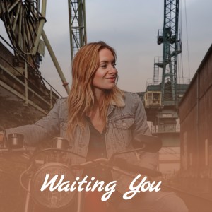 Waiting You dari 