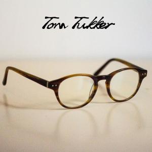 Album I oleh Tom Tukker