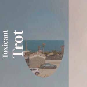 Dengarkan Everything Something lagu dari Dreal Diom dengan lirik
