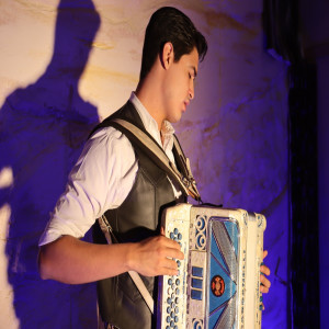Album Eres Un Encanto from 