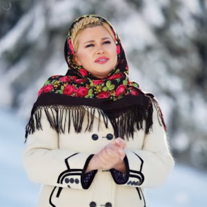 Listen to Mi-a Scris Mama Într-O Scrisoare song with lyrics from Oana Tomoiaga