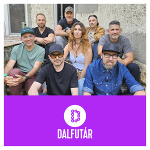 收聽Dalfutár的Szívzörejed歌詞歌曲