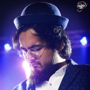 Dengarkan Papa Kehte Hain lagu dari Stevie Myledro dengan lirik