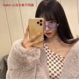 Listen to 萨克斯上头小调 (原版) song with lyrics from Fallinf