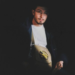 收聽bbno$的jurassic歌詞歌曲